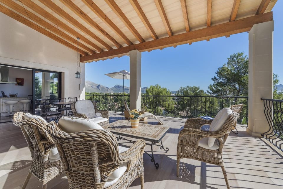 Villa Oronella Villa in Serra de Tramuntana