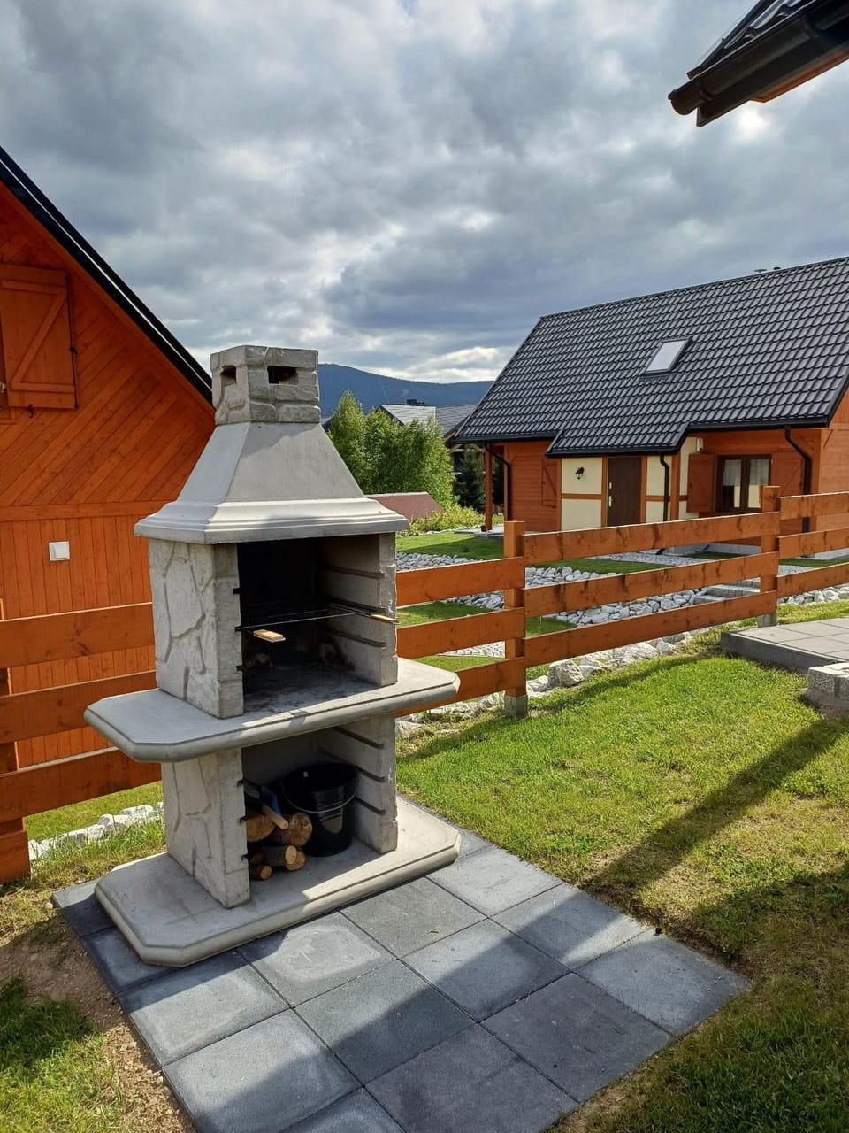 Property building, BBQ facilities, Garden