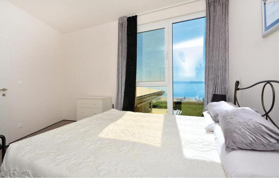 Bed, Natural landscape, Bedroom, Sea view