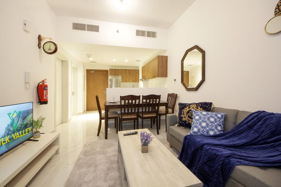 Communal lounge/ TV room, Living room, Seating area