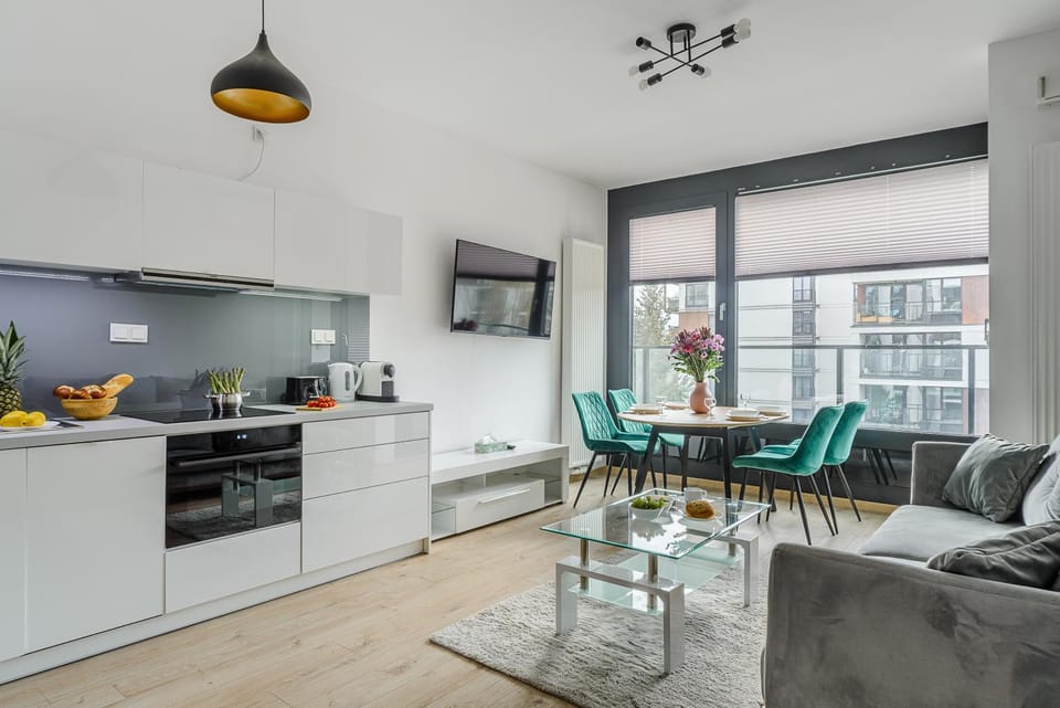Kitchen or kitchenette, Living room, Seating area, Dining area