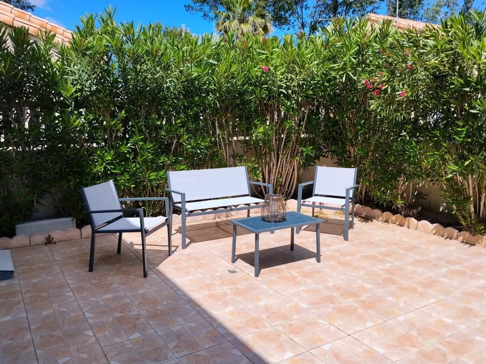 VILLA DANIELA House in Vias