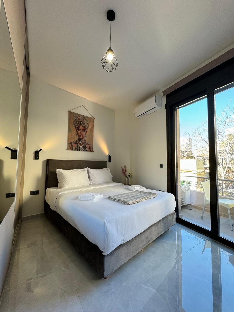 Bed, Photo of the whole room, Bedroom, towels, air conditioner