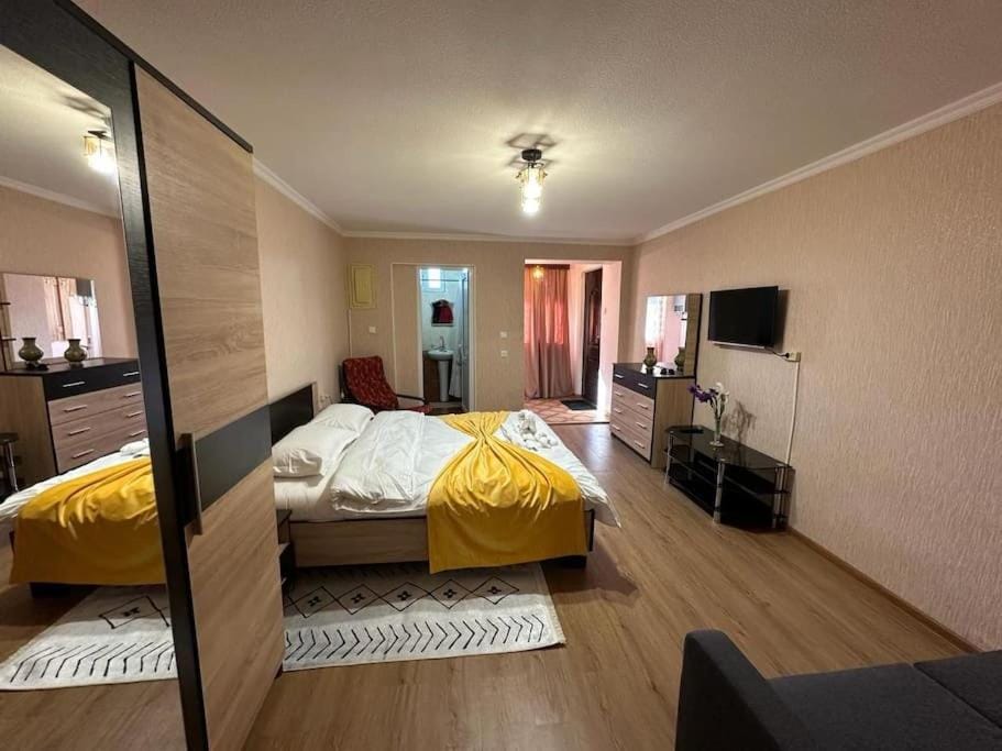 Evening entertainment, Bedroom