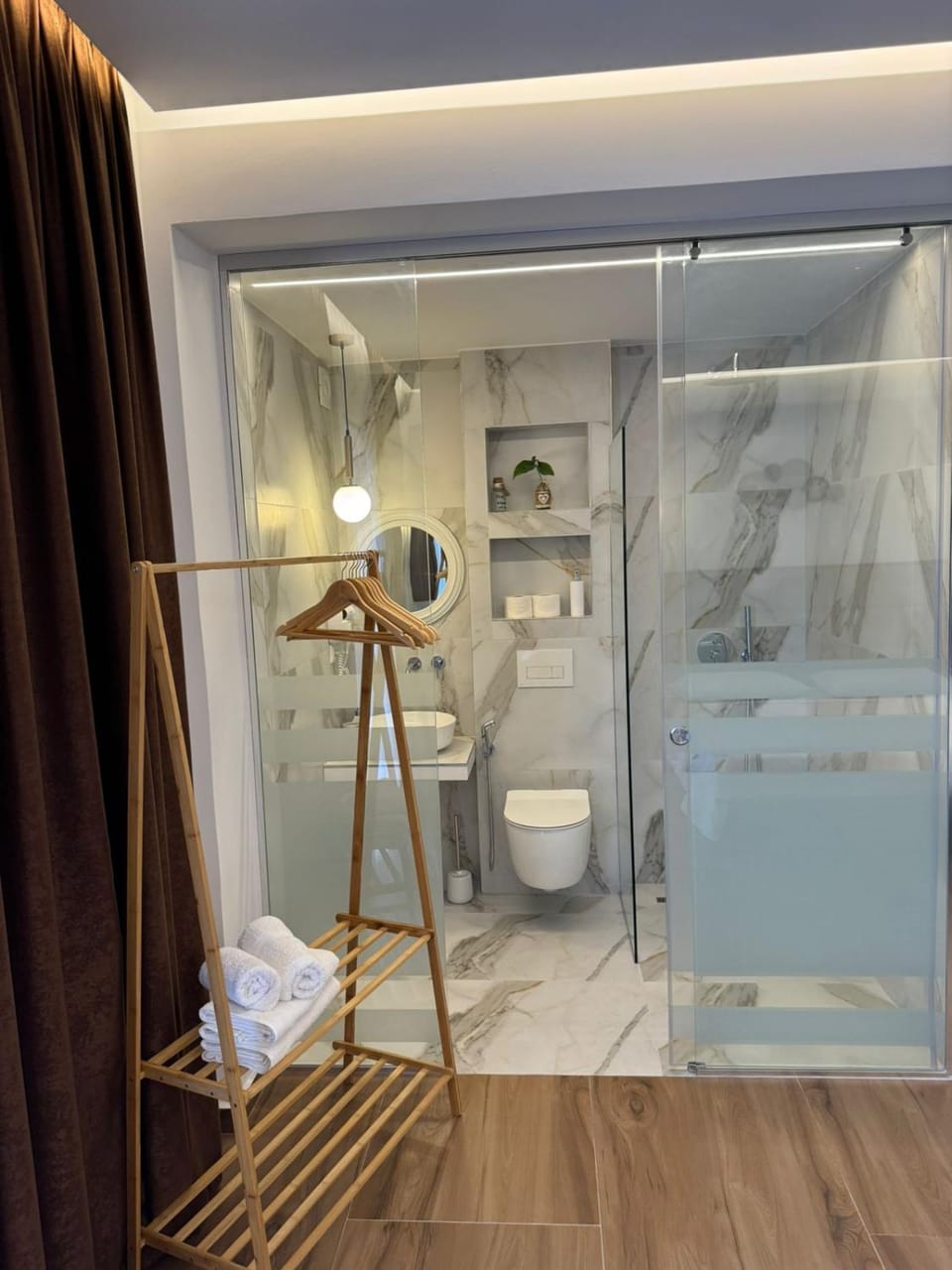 Ansi Paradiso Apartaments Apartment in Sarandë