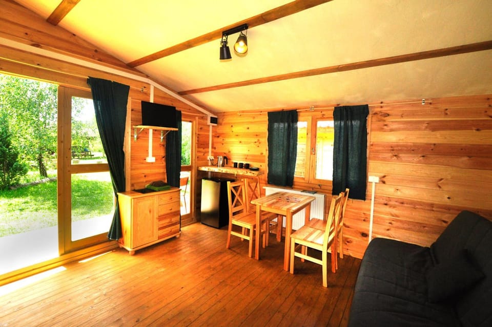 Kitchen or kitchenette, Photo of the whole room, kitchen