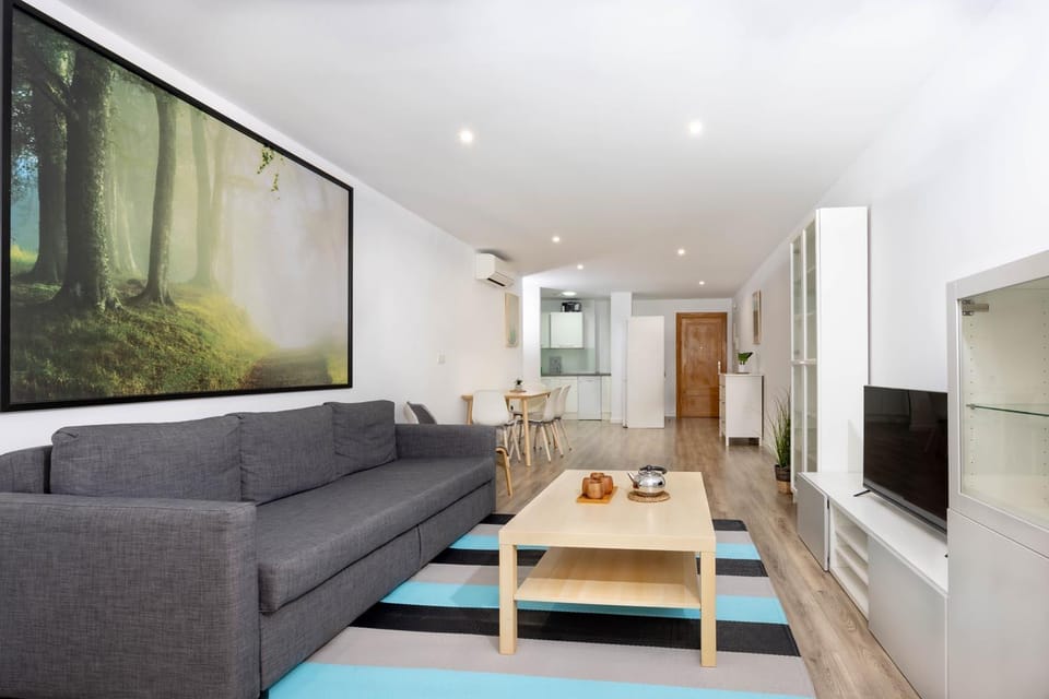 Communal lounge/ TV room, TV and multimedia, Living room