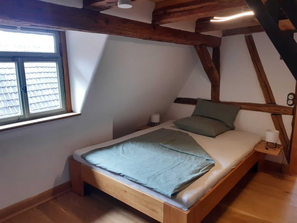 Bed, Photo of the whole room, Bedroom