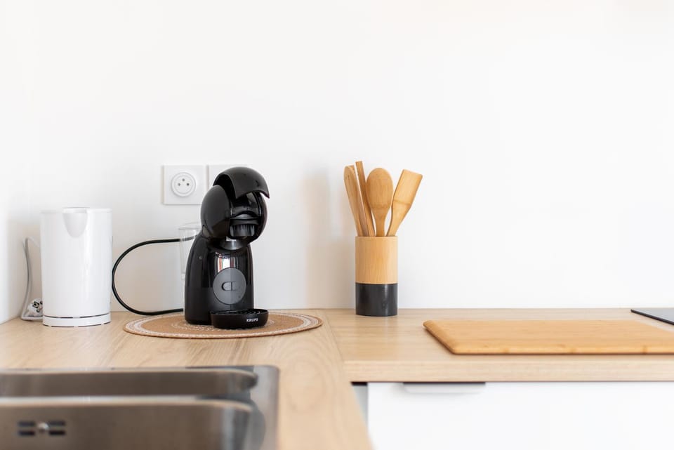 Coffee/tea facilities, Kitchen or kitchenette