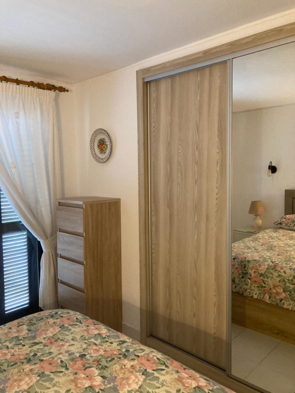 Bedroom, wardrobe