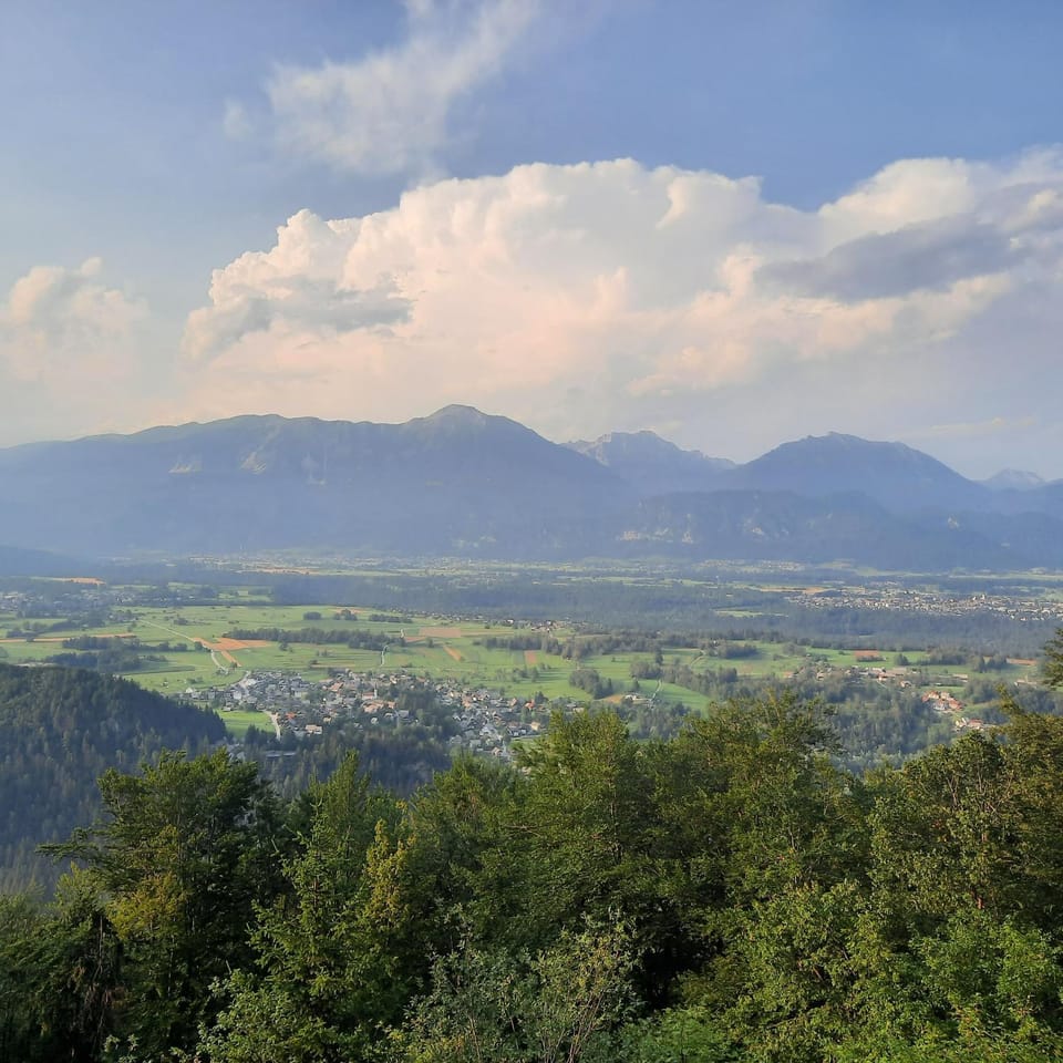 Nearby landmark, Day, Natural landscape, Mountain view