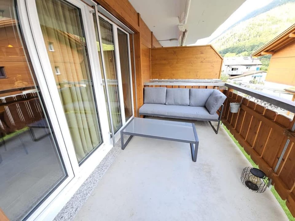 Habibi Apartment - Aare Jungfrau AG Apartment in Canton of Bern (Region)