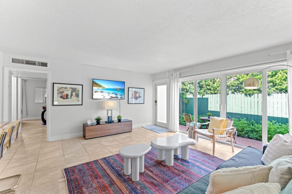 Patio, Garden, Living room, Seating area, Garden view