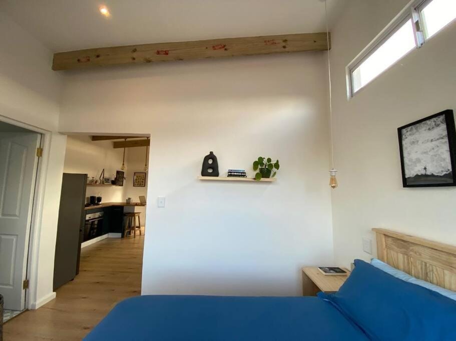 Tree House by the Ocean Apartment in Cape Town