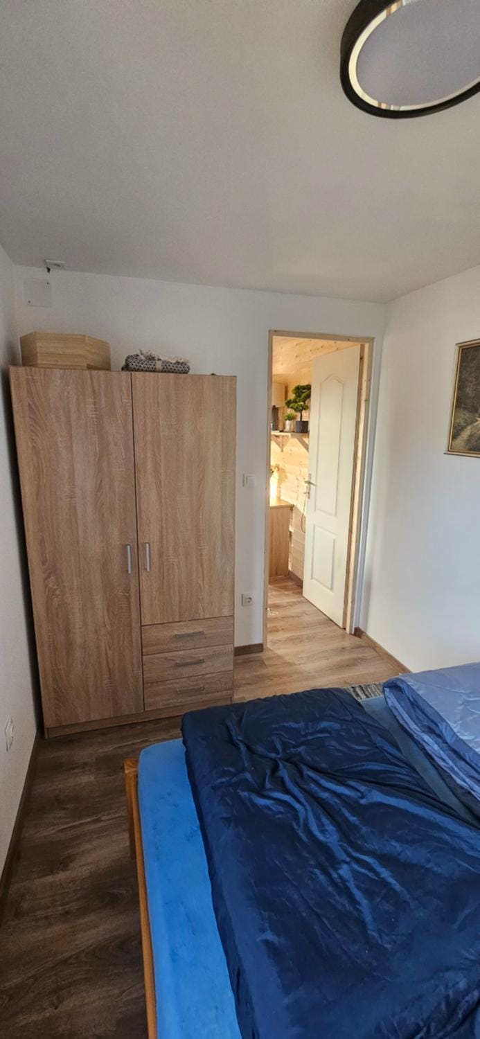 Bedroom, wardrobe
