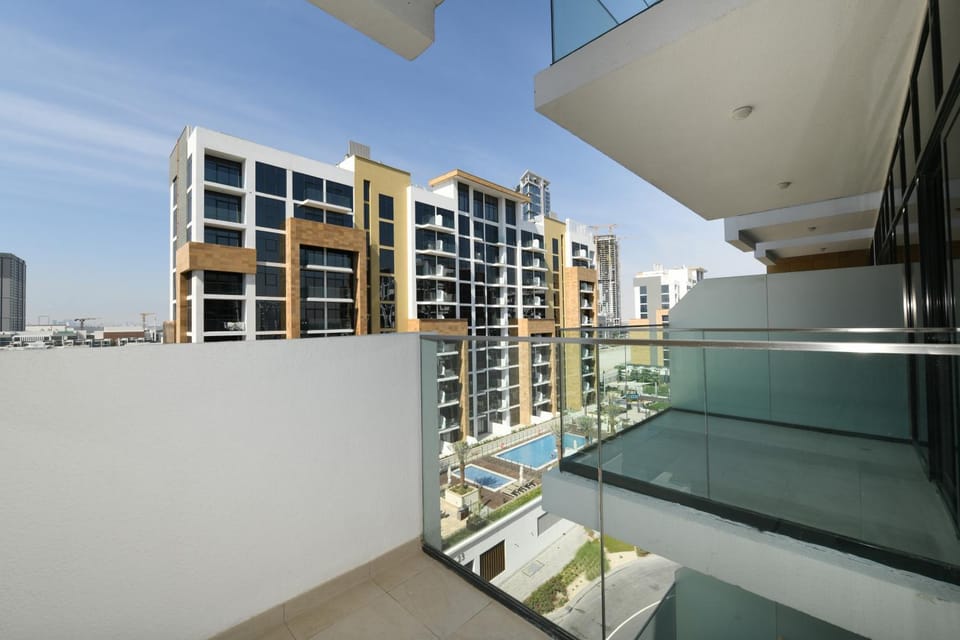 View (from property/room), Balcony/Terrace, City view