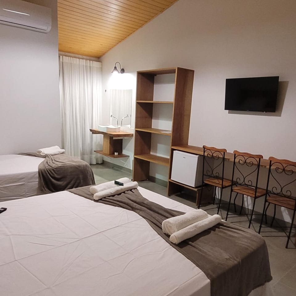 TV and multimedia, Photo of the whole room, towels, air conditioner