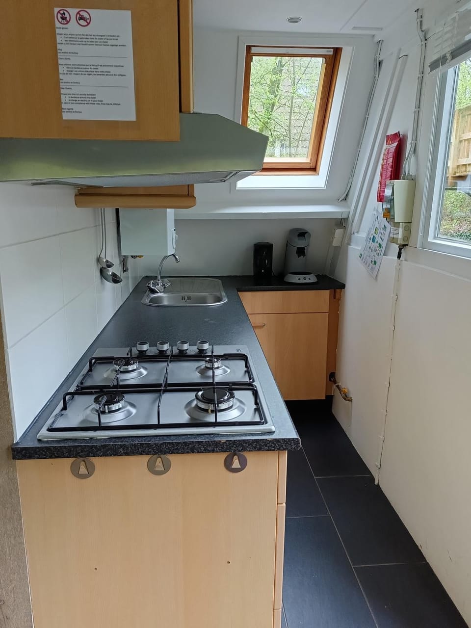 Kitchen or kitchenette, stove