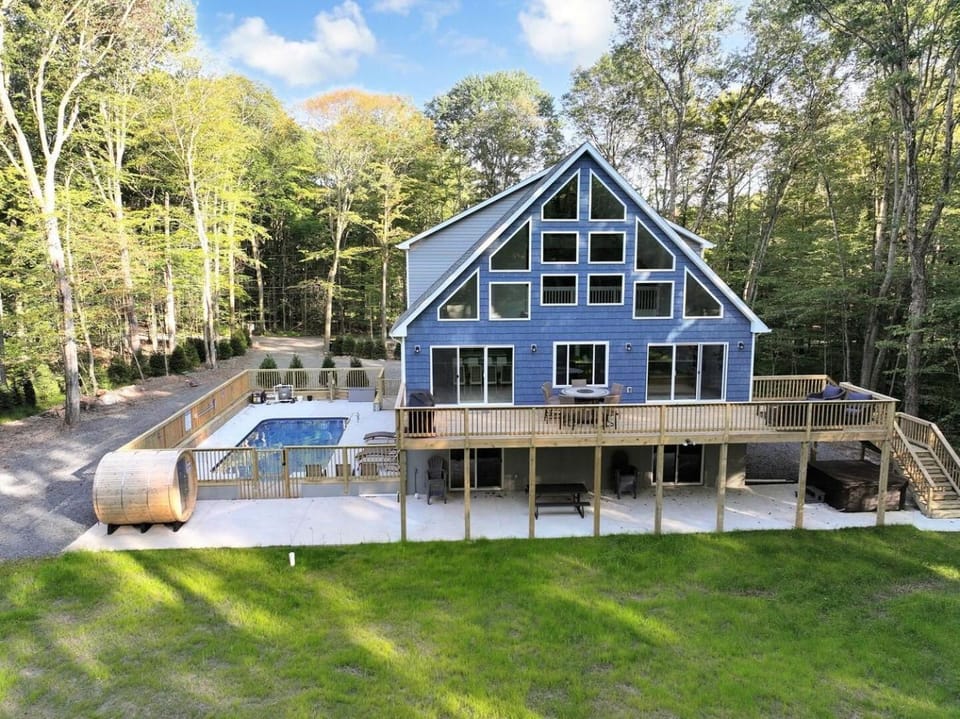 Dulce Retreat Villa in Kidder Township