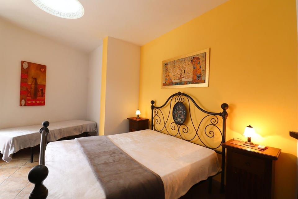 Living room, Bedroom