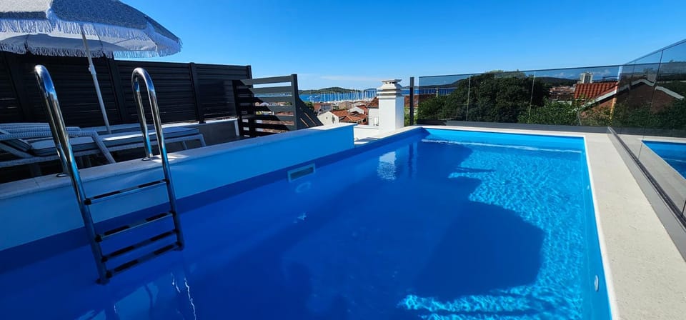 Day, Pool view, Swimming pool