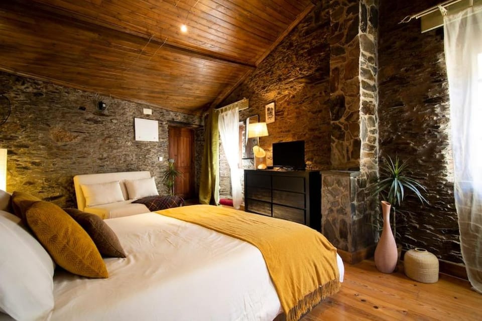 Casa da Serra - Mountain Home House in Coimbra District, Portugal