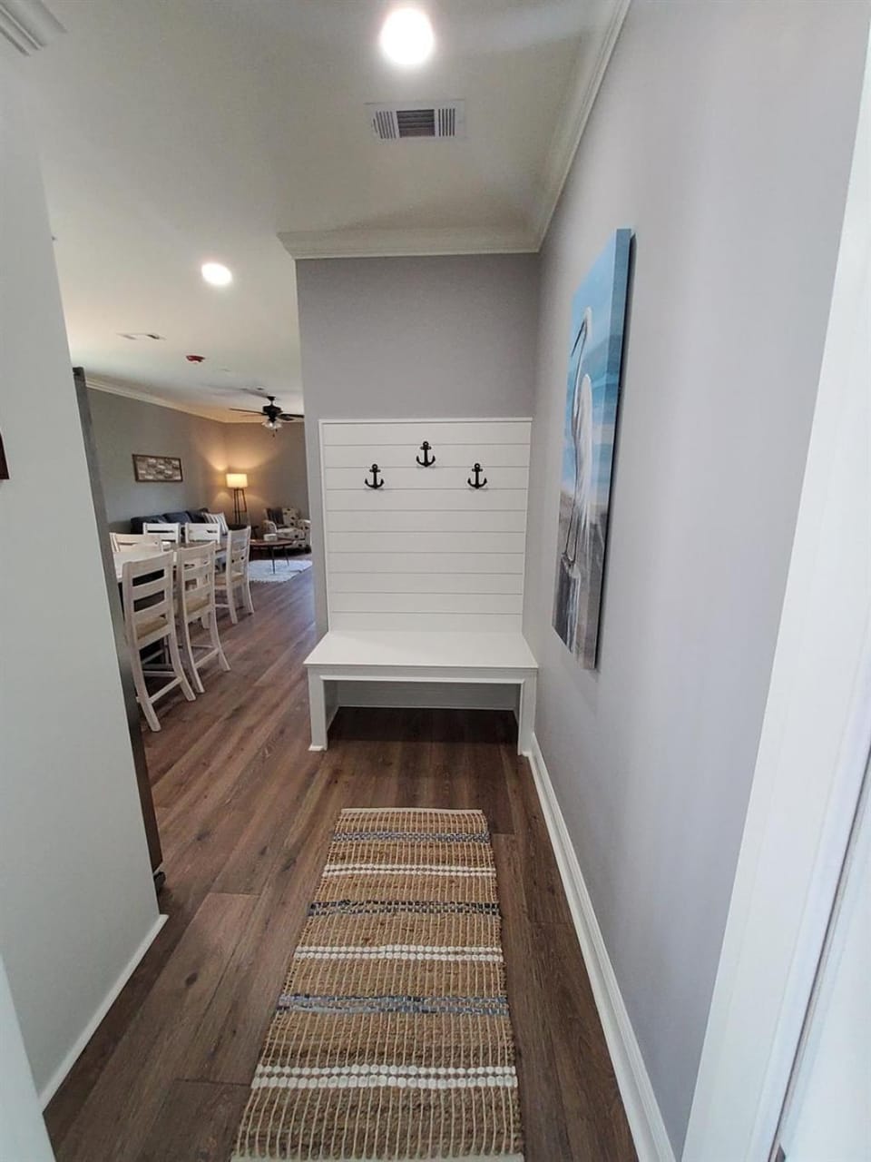 Four Palms Unit B, 500ft to Beach, Walk 2 Casinos! Apartment in Biloxi