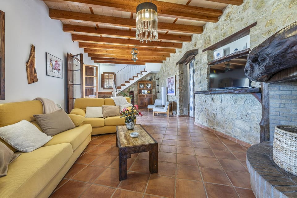 Finca Sa Torreta Country House in Pla de Mallorca
