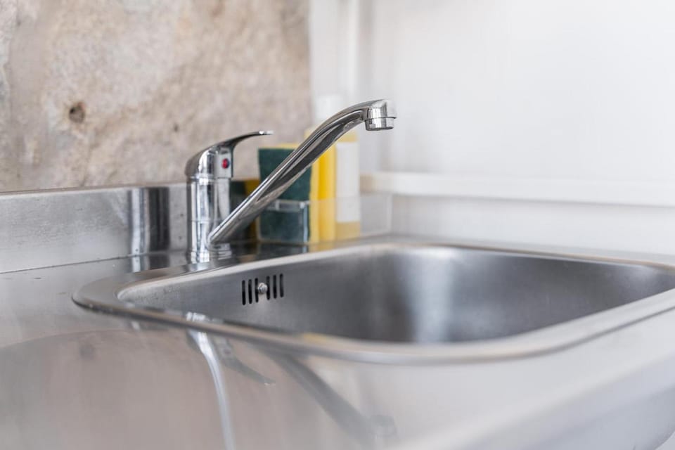 PortoNest Downtown Studios Apartment in Porto