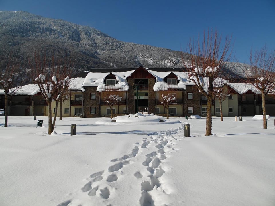 Property building, Winter, Mountain view