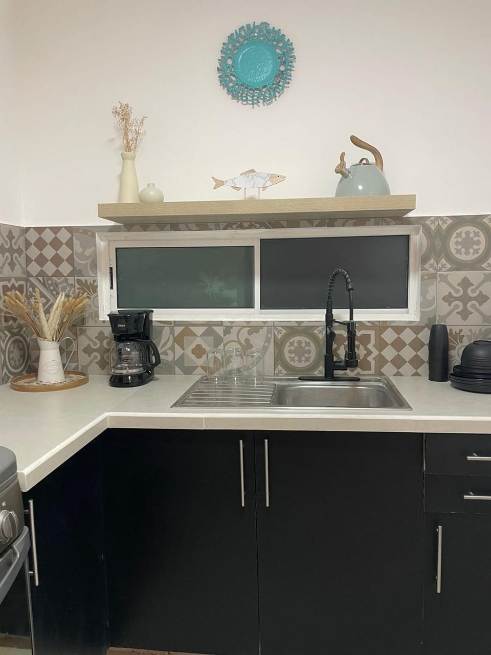 Coffee/tea facilities, Kitchen or kitchenette