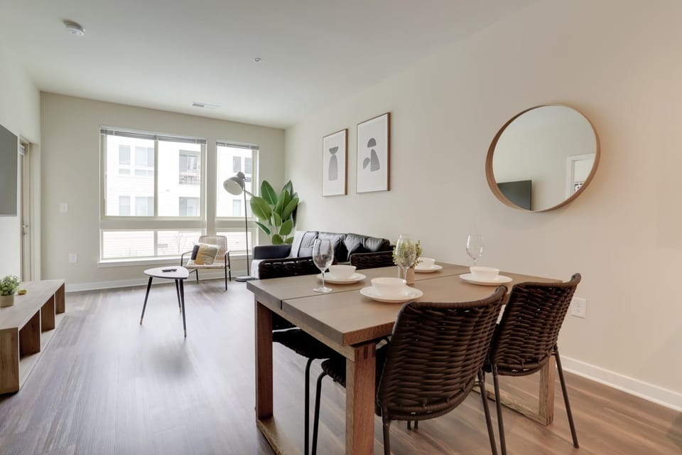 TV and multimedia, Dining area