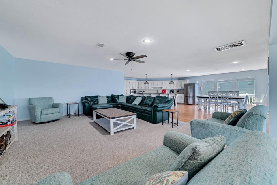 Beach Energy House in West Beach