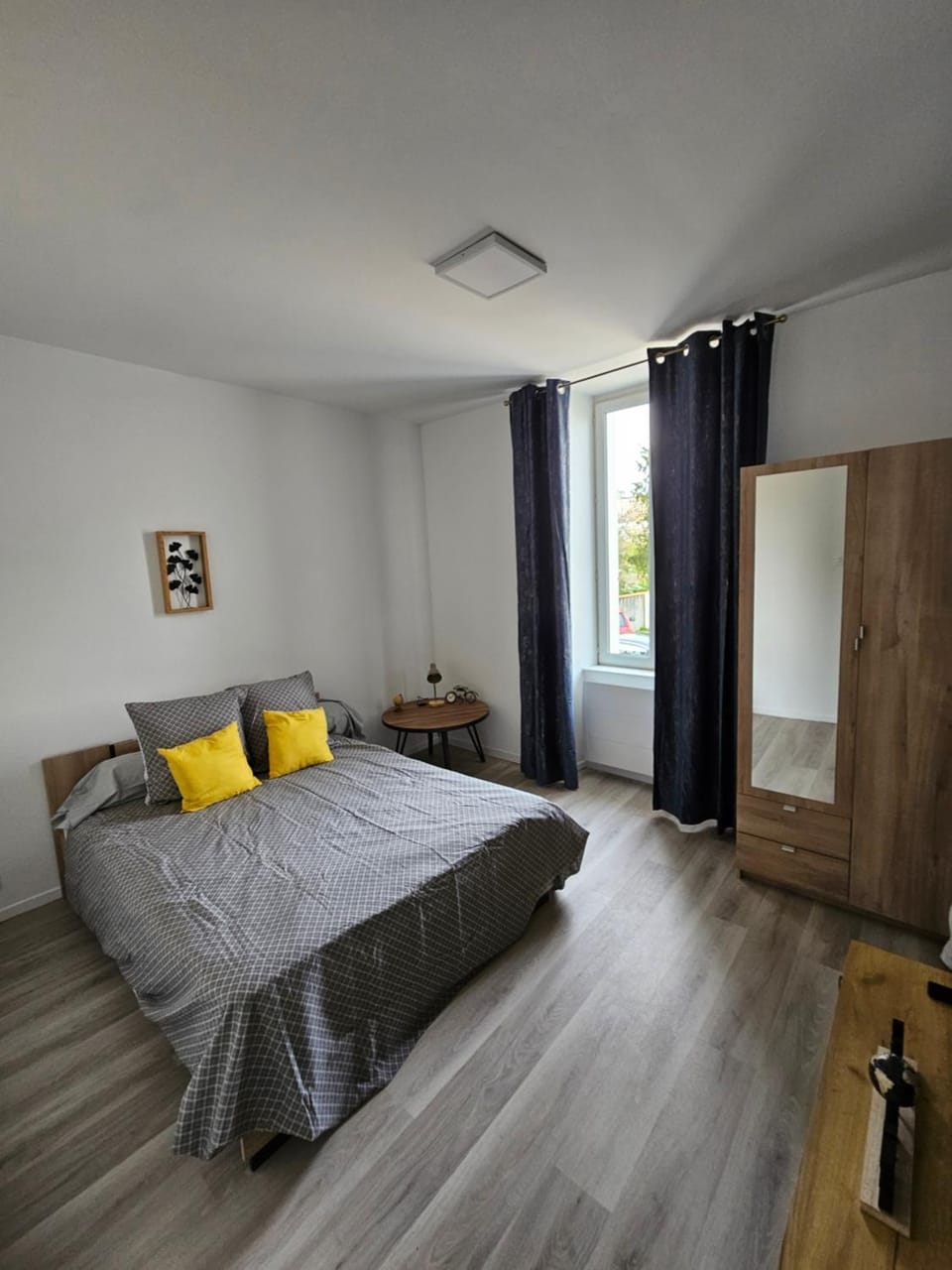 Au deux enfants Apartment in Angoulême