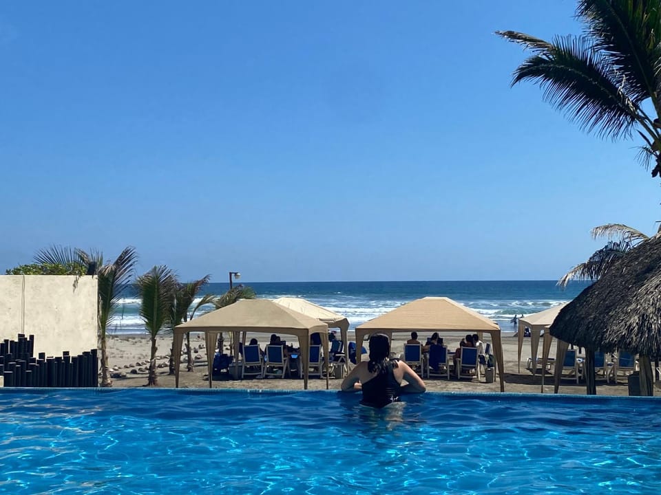 Amplio PH con club de playa privado Apartment in Acapulco