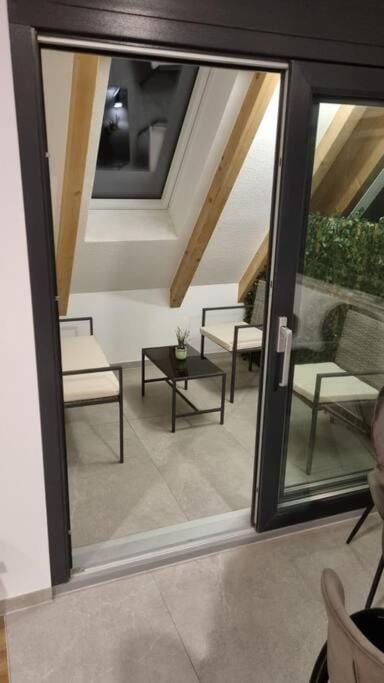 Balcony/Terrace, Seating area