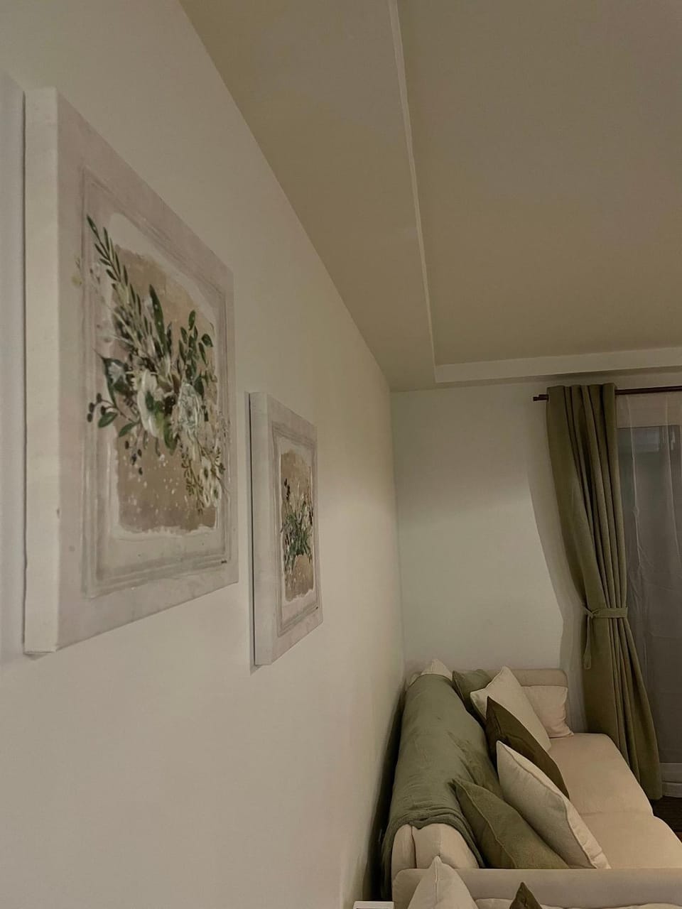 Living room, Decorative detail