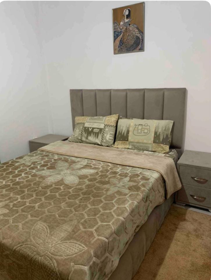 Lovely 3-bedroom apartment with Mountain View Apartment in Fez-Meknès