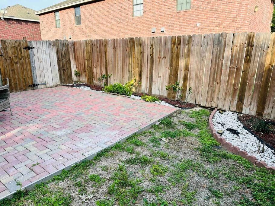Sharyland Townhome Apartment in Mission