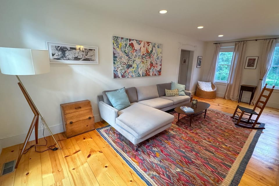 Close to Copake Lake! 4-Season Escape w/ Sauna House in Capital District, NY, USA