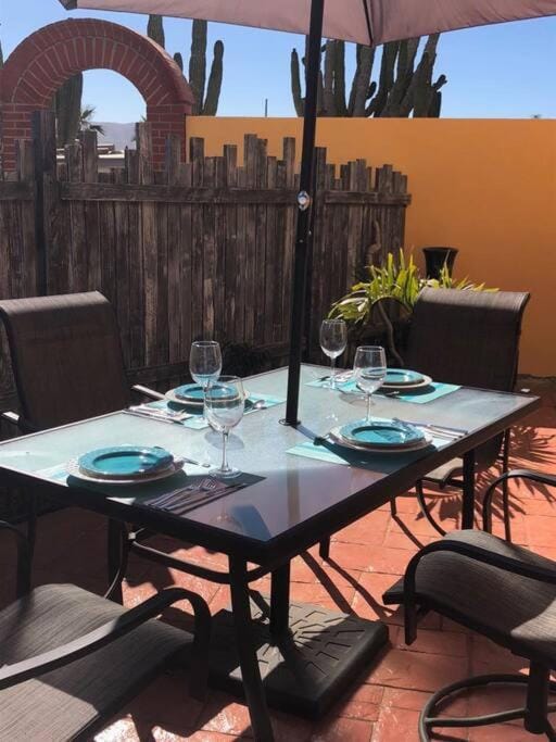 10A Colorful and Spacious Cerritos Beach Condo Apartment in Baja California Sur