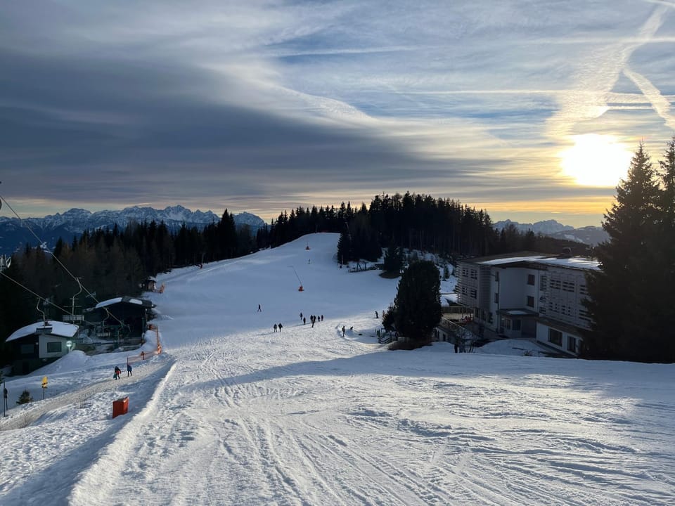 Winter, Skiing