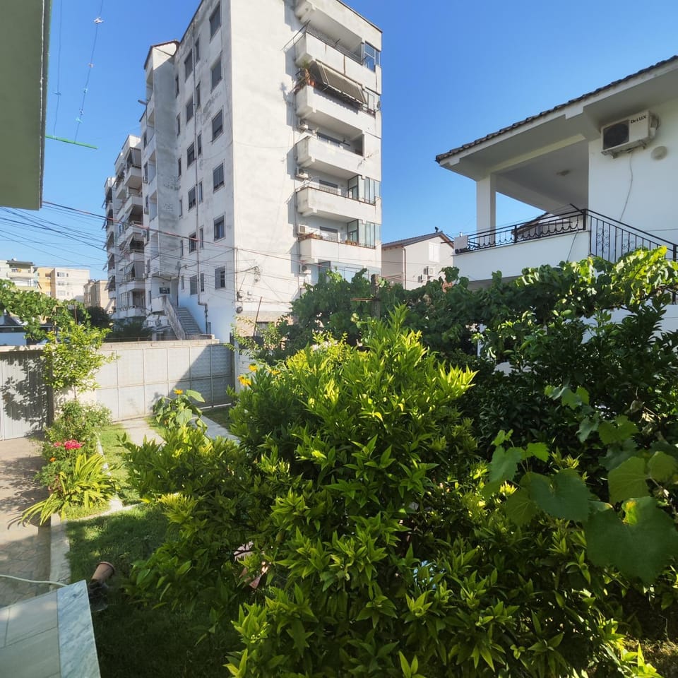 Bujari Guesthouse Apartment in Europe