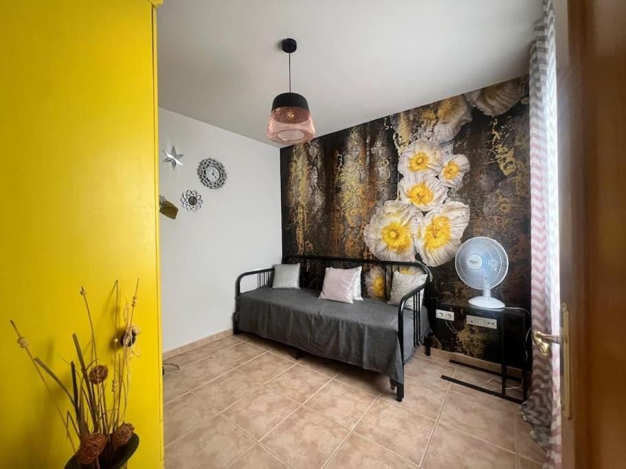 In the center of Los Cristianos Apartment in Playa de las Americas