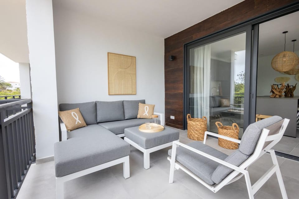 Patio, Balcony/Terrace, Seating area