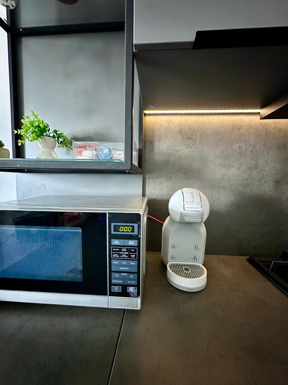 Coffee/tea facilities