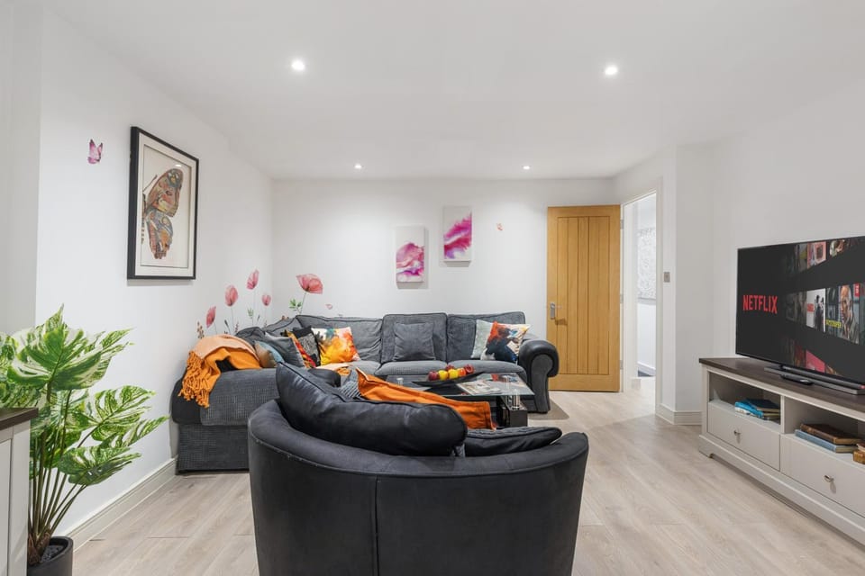Little Venice Maisonette House in City of Westminster