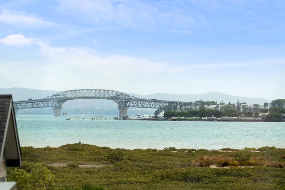 Nearby landmark, Natural landscape, Sea view