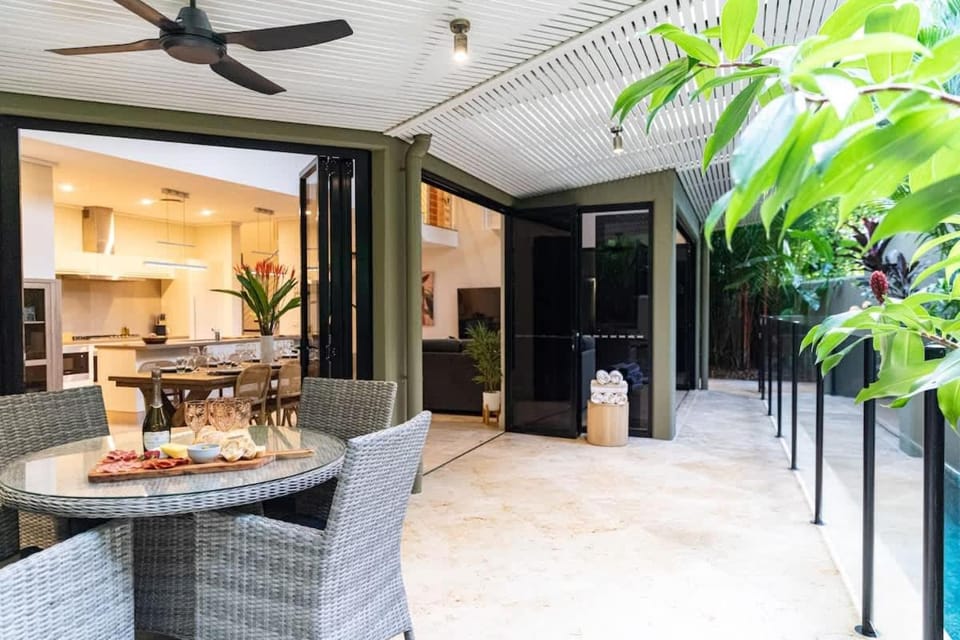 Villa Amalfi - Port Douglas Villa in Port Douglas