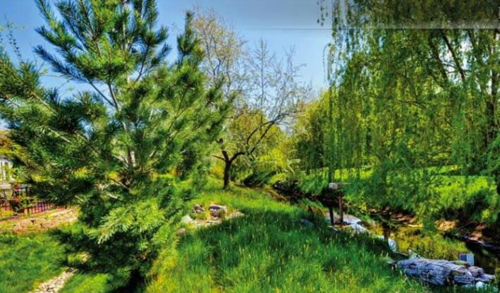 Elegant Boise River Home at Bown Crossing with Hot Tub House in Boise